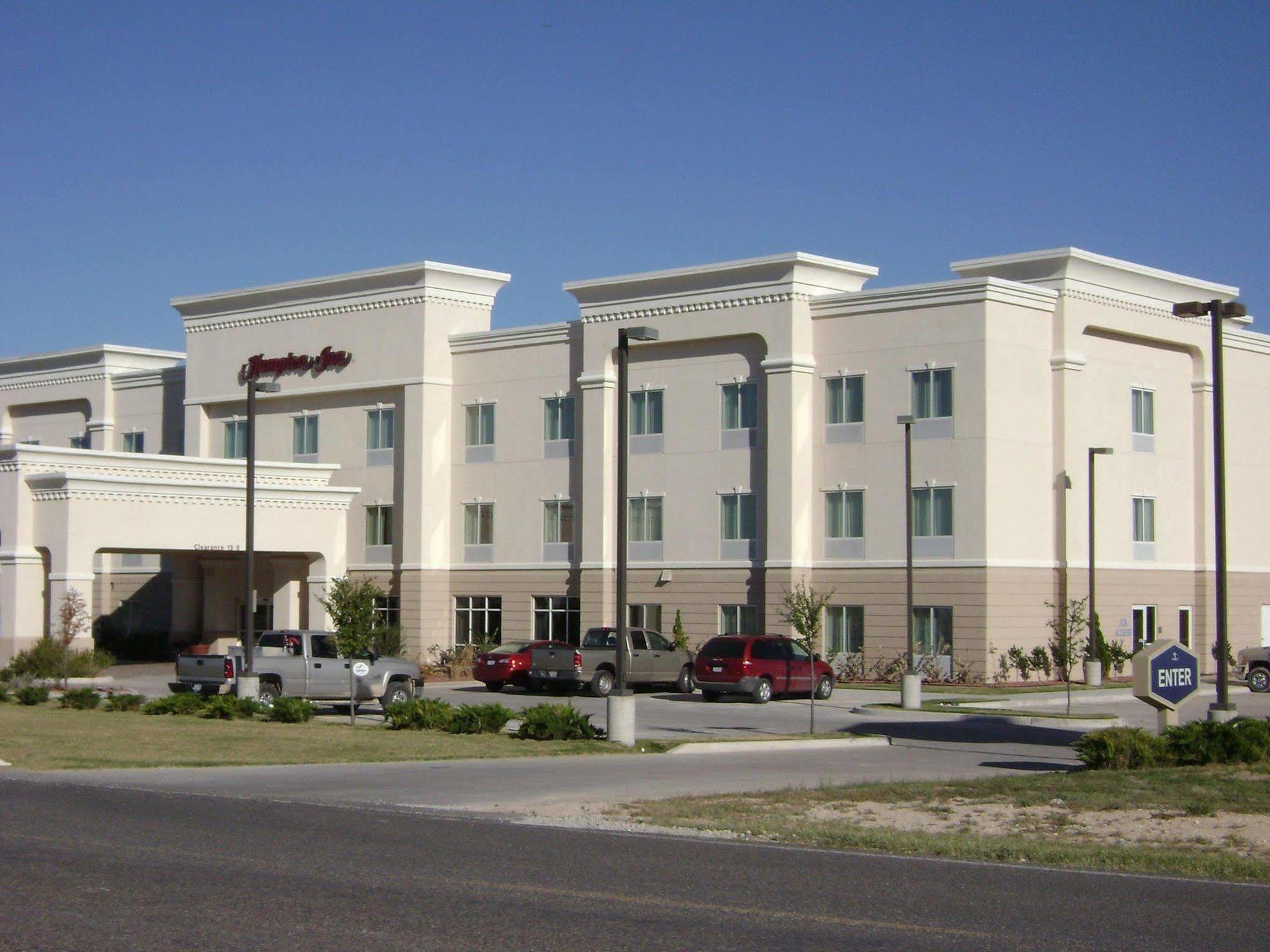 Hampton Inn Fort Stockton Bagian luar foto